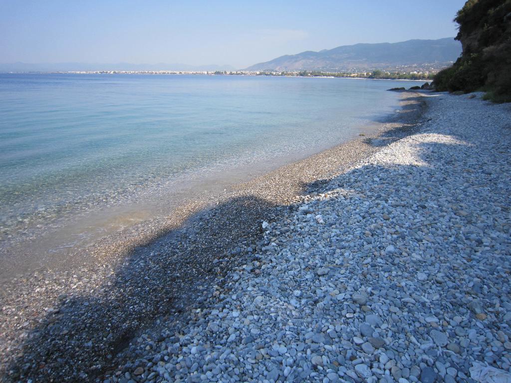 Messinian Blue Seaside Villa Kalamata Esterno foto