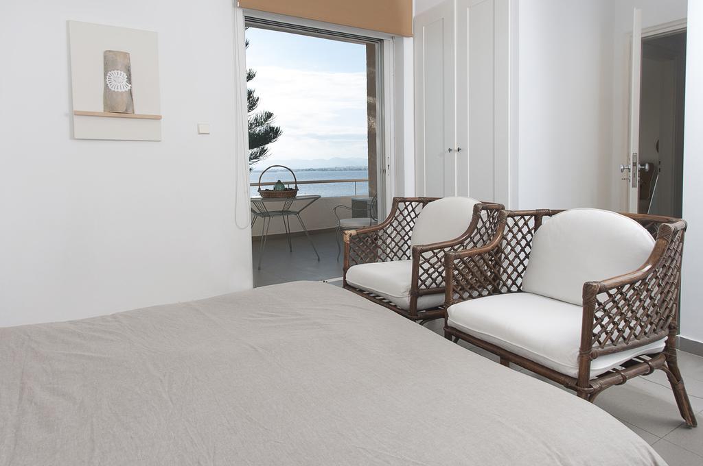 Messinian Blue Seaside Villa Kalamata Esterno foto