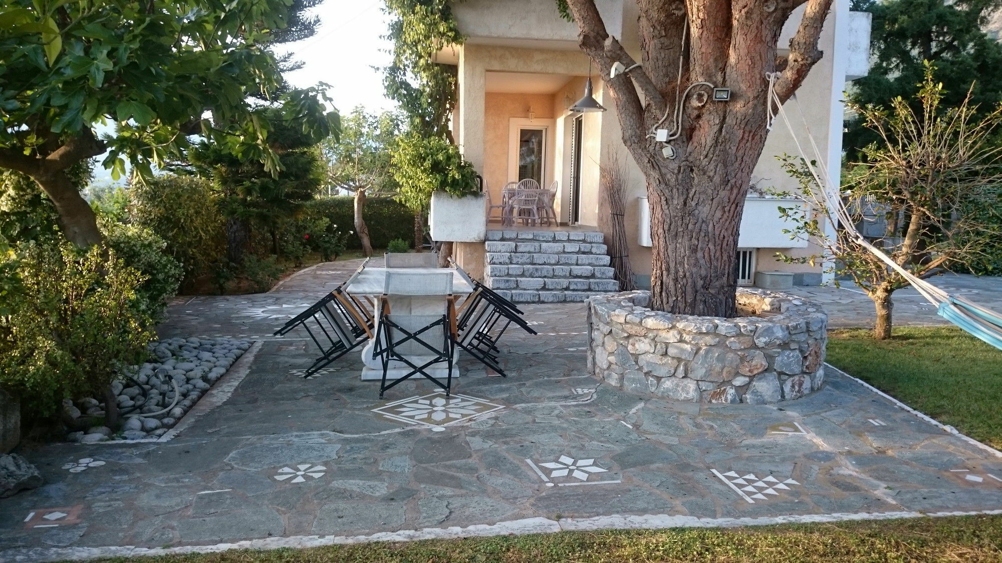 Messinian Blue Seaside Villa Kalamata Esterno foto